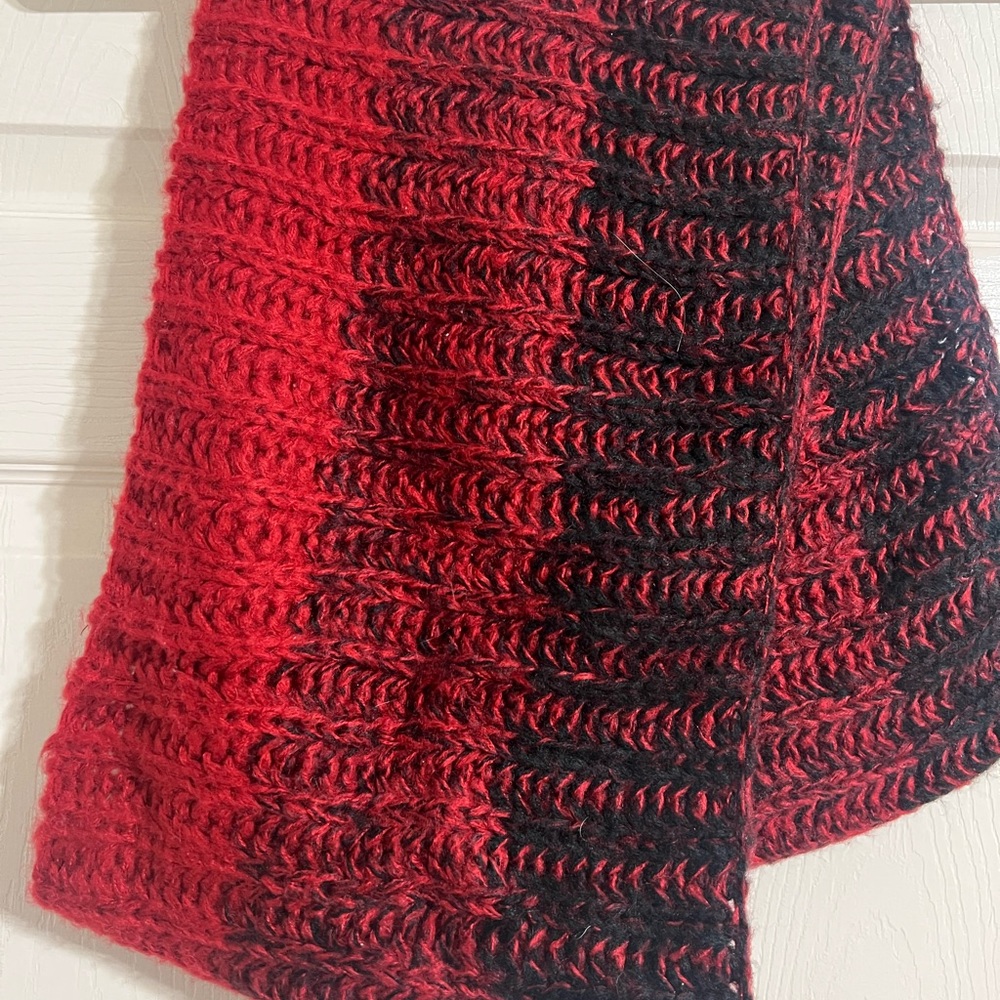 BP Round Scarf